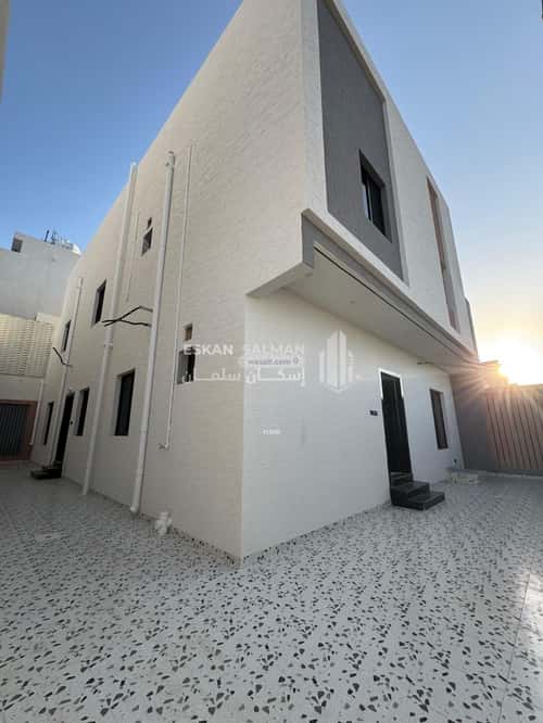 Villa 362.1 SQM Facing North on 15m Width Street Al-Sinah District, Alttayif