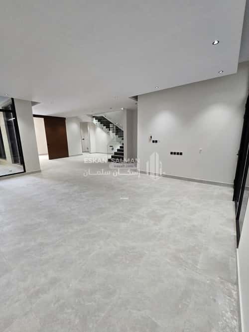 Villa 250 SQM Facing East on 20m Width Street King Faisal, East Riyadh, Riyadh