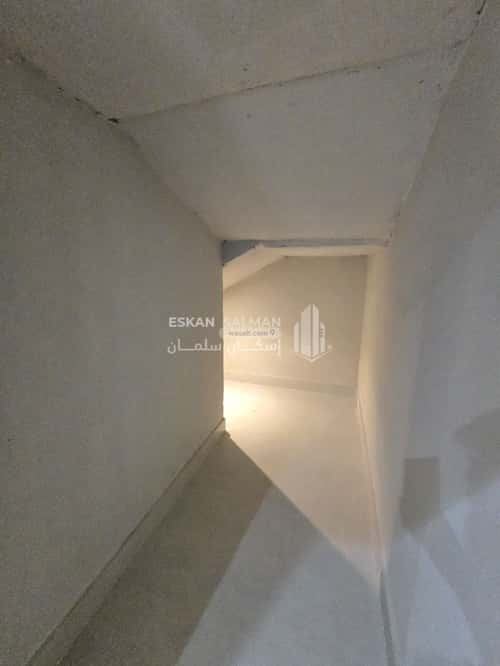 Apartment 227 SQM with 7 Bedrooms Al-Maizaliyah, East Riyadh, Riyadh