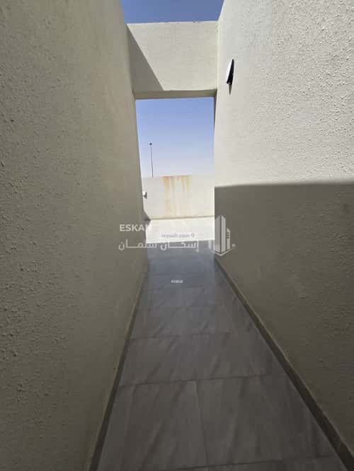 Apartment 227 SQM with 7 Bedrooms Al-Maizaliyah, East Riyadh, Riyadh