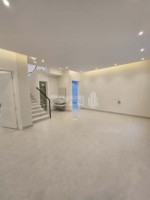 Apartment 227 SQM with 7 Bedrooms Al-Maizaliyah, East Riyadh, Riyadh