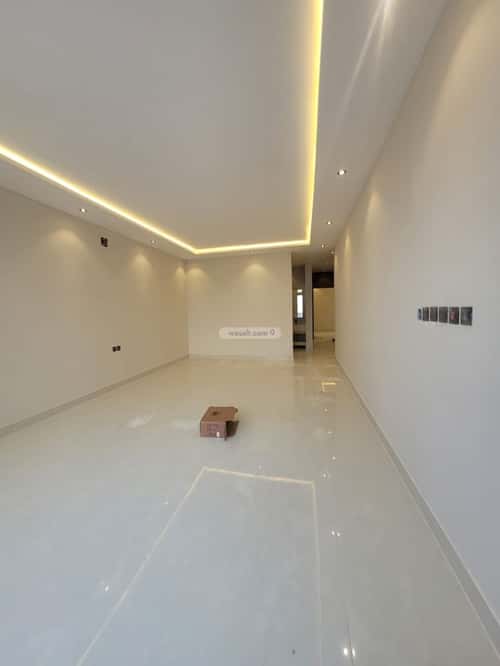 Apartment with 7 Bedrooms Al-Janadriyah, East Riyadh, Riyadh