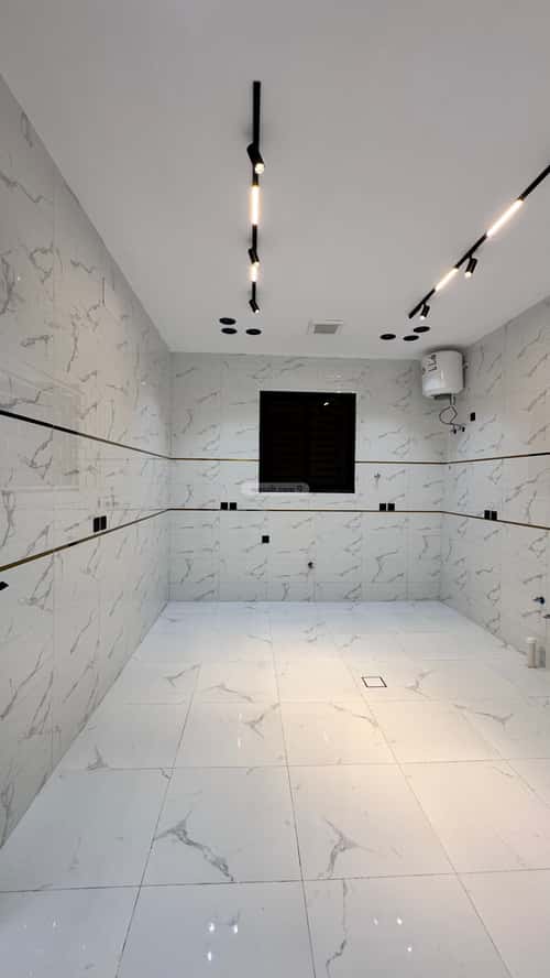Floor with 6 Bedrooms The Diriyah, Khamis Mushait
