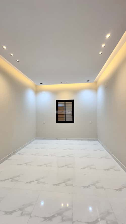Floor with 6 Bedrooms Al Taawun, Khamis Mushait