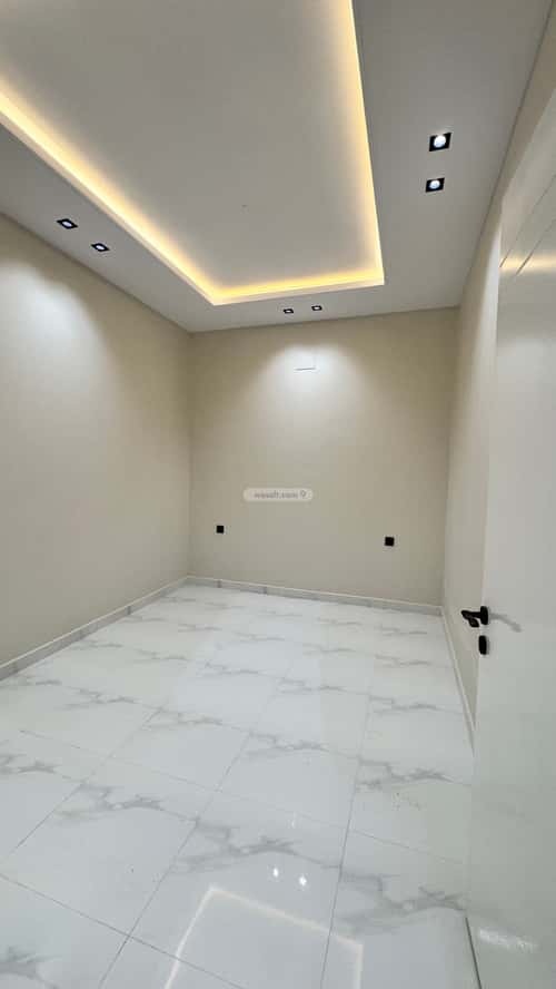 شقة 207 متر مربع ب 6 غرف البديع، أبها