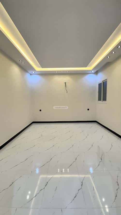 شقة 273 متر مربع ب 6 غرف الشرف، خميس مشيط