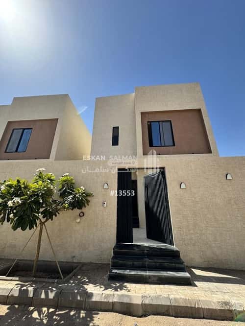 فيلا 230 متر مربع شمالية على شارع 16م السكب، المدينة المنورة