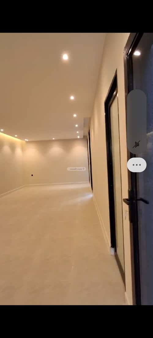 4 bedroom floor in Al Rimal