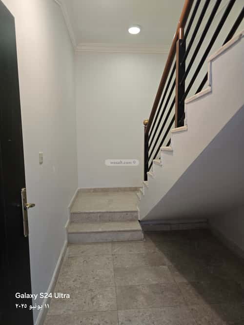Floor 346.84 SQM with 4 Bedrooms Al-Yasmeen, North Riyadh, Riyadh
