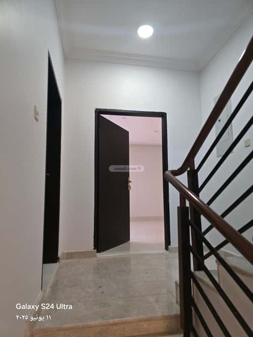 Floor 346.84 SQM with 4 Bedrooms Al-Yasmeen, North Riyadh, Riyadh