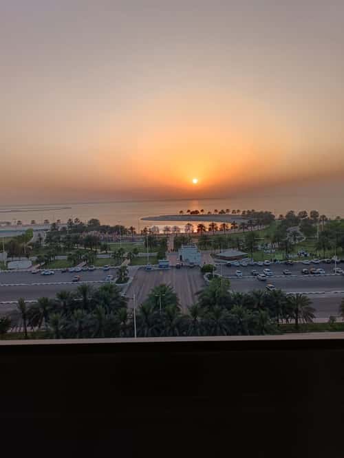 شقة ب 5 غرف الشاطئ الشرقي، الدمام