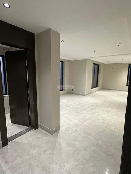 Apartment with 5 Bedrooms Al Shateea Al Sharky, Aldammam