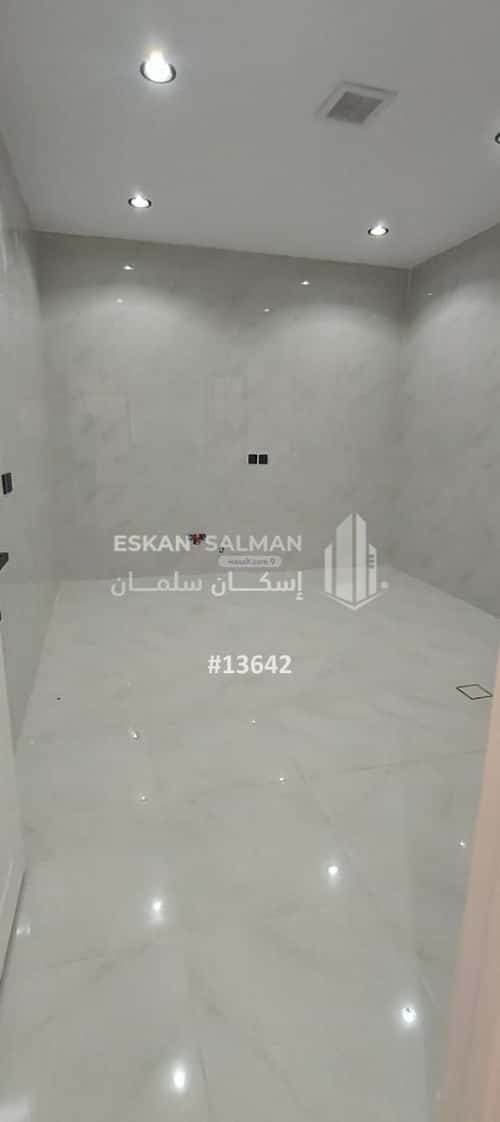 فيلا 226.7 متر مربع شمالية على شارع 15م السعادة، شرق الرياض، الرياض