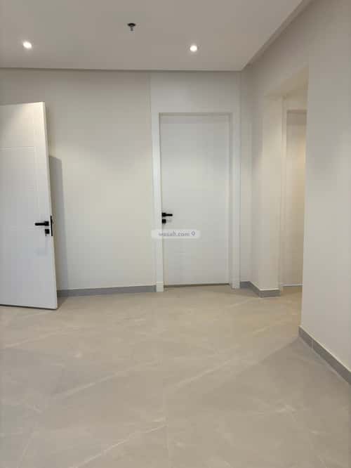Apartment with 3 Bedrooms Al-Muanisiyah, East Riyadh, Riyadh