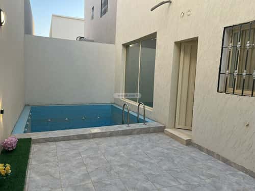 فيلا 300 متر مربع واجهة شمالية ب 4 غرف عكاظ، جنوب الرياض، الرياض