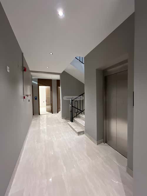 Apartment with 5 Bedrooms Al Wahah, Aldammam