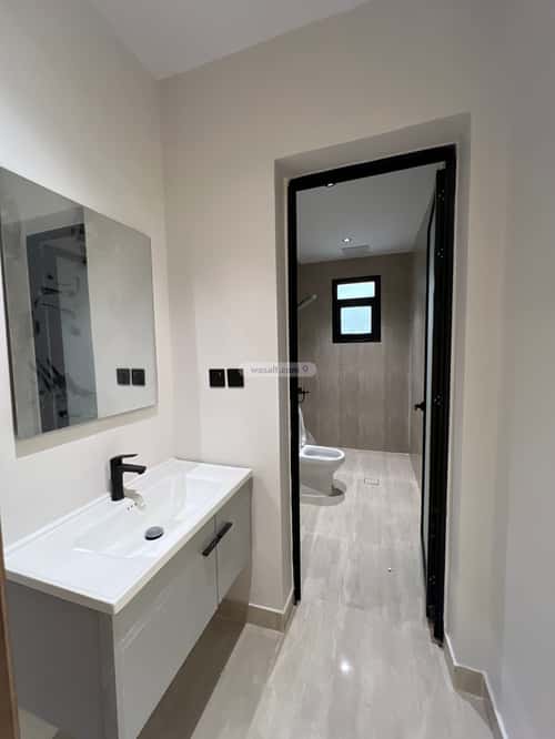 شقة ب 5 غرف الواحة، الدمام