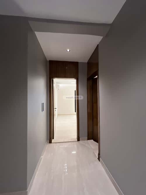 Apartment with 5 Bedrooms Al Wahah, Aldammam