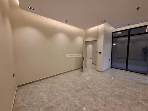 فيلا 250 متر مربع شرقية على شارع 20م الملك فيصل، شرق الرياض، الرياض