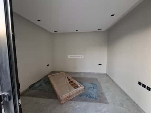 فيلا 250 متر مربع شرقية على شارع 20م الملك فيصل، شرق الرياض، الرياض