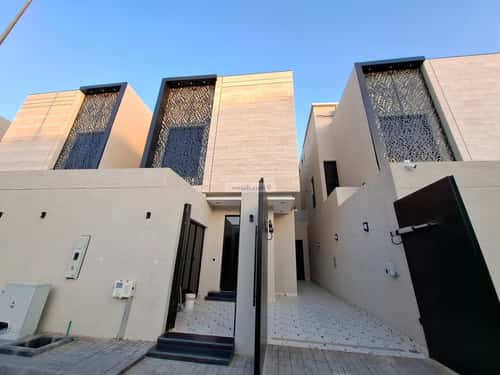 فيلا 250 متر مربع شرقية على شارع 20م الملك فيصل، شرق الرياض، الرياض