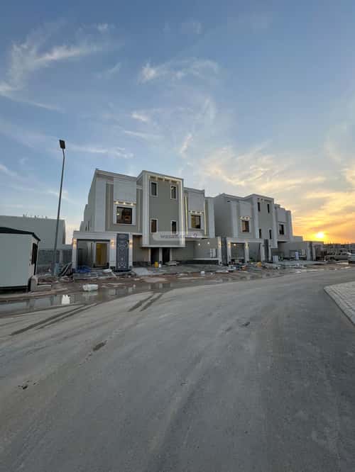 Floor with 5 Bedrooms Bader, South Riyadh, Riyadh