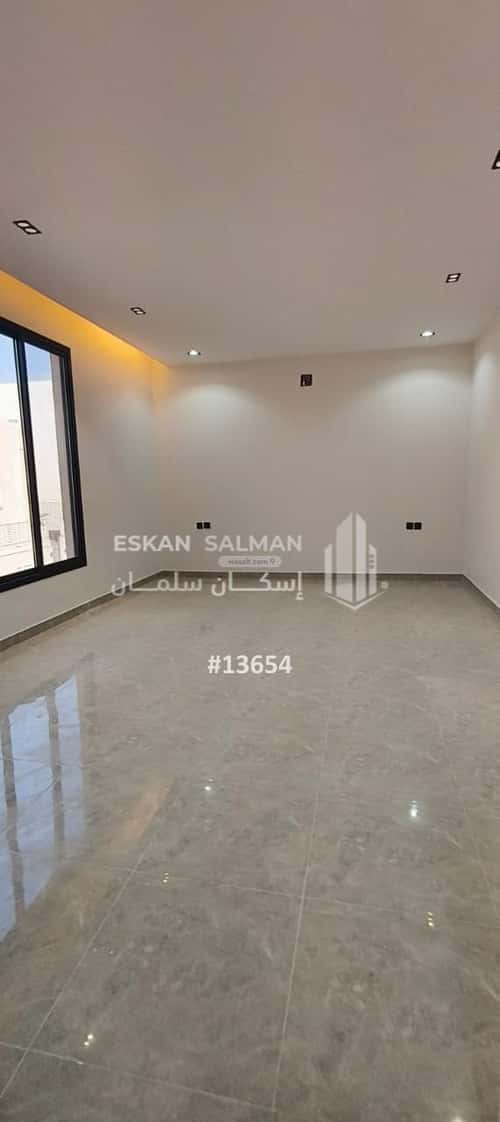 Villa 277 SQM facing North on 18m width street السعادة، شرق الرياض، الرياض