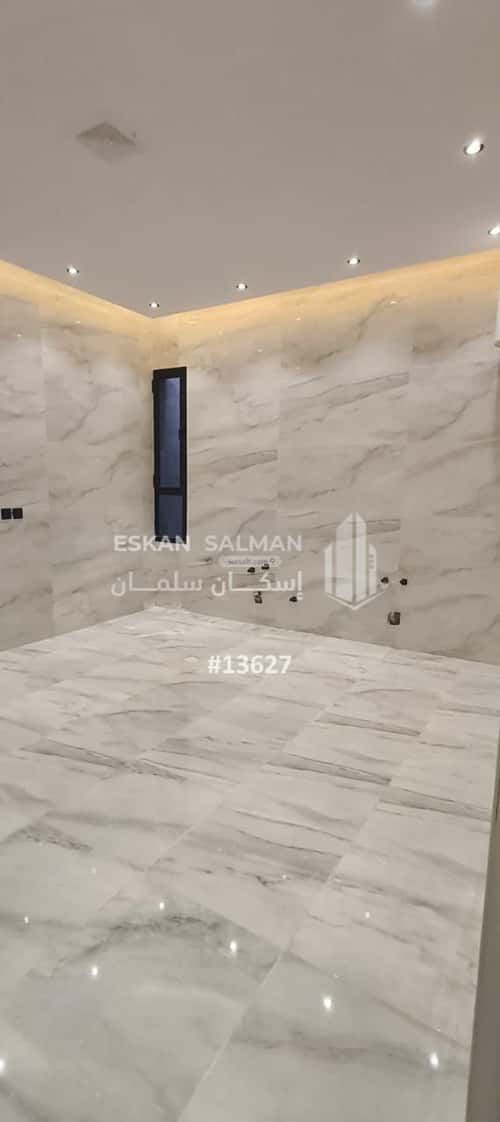 Apartment with 5 Bedrooms Al-Janadriyah, East Riyadh, Riyadh