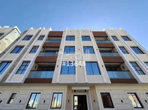 Apartment with 4 Bedrooms Al-Malqa, North Riyadh, Riyadh