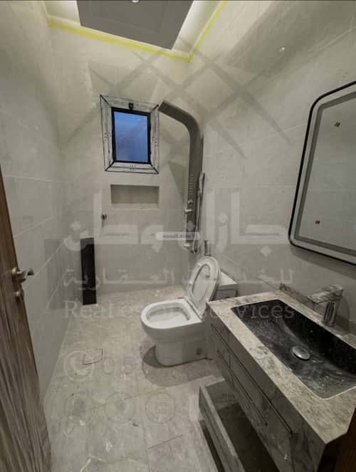 فيلا 400 متر مربع شرقية على شارع 15م السويس 1، جازان