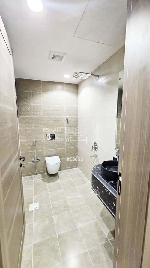 Floor 214.26 SQM with 7 Bedrooms The Diriyah, Khamis Mushait
