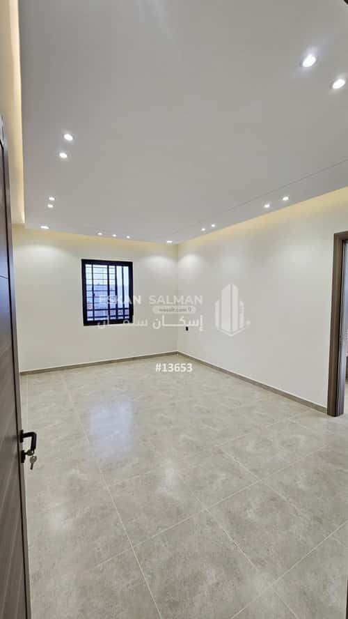 Floor 214.26 SQM with 7 Bedrooms The Diriyah, Khamis Mushait