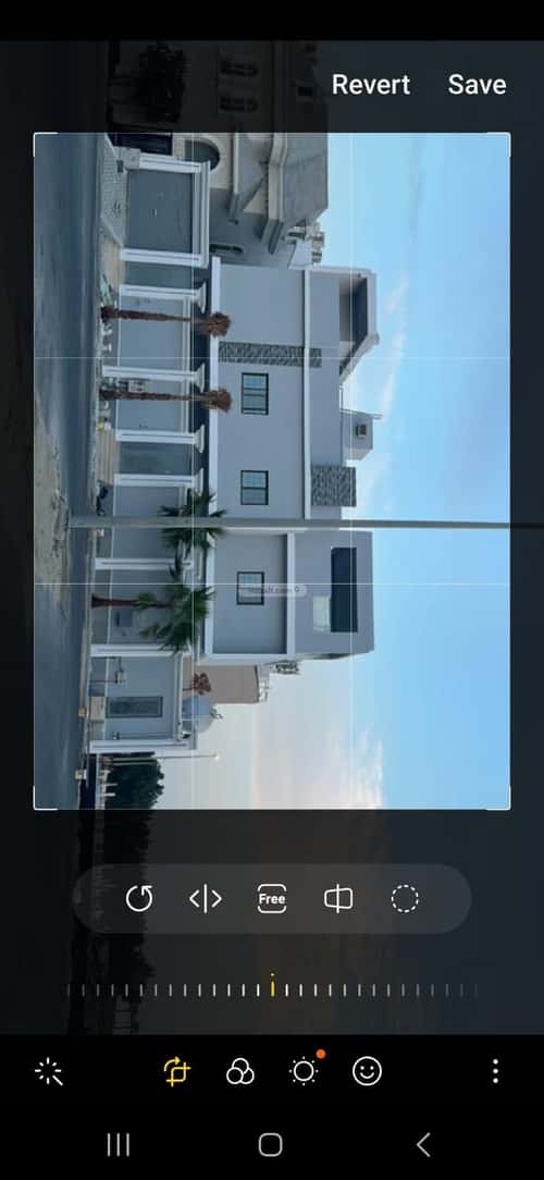 فيلا 750 متر مربع غربية على شارع 16م البحيرة، الخبر