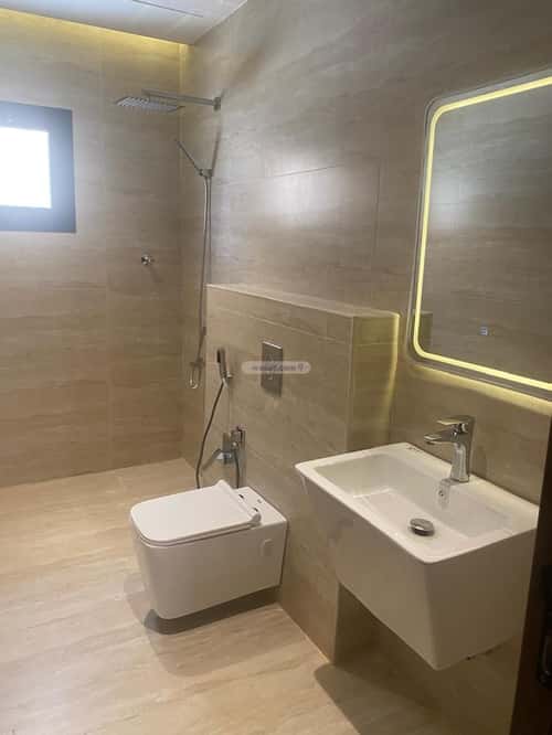 فيلا 312 متر مربع جنوبية على شارع 15م الملز، وسط الرياض، الرياض