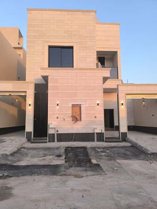 Villa 220 SQM Facing North on 15m Width Street Al-Janadriyah, East Riyadh, Riyadh