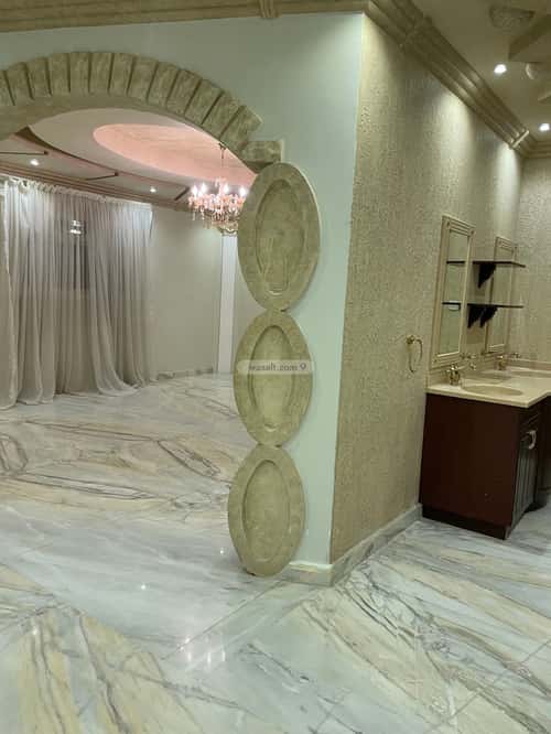 Villa 500 SQM Facing West with 8 Bedrooms Ar-Rabi, North Riyadh, Riyadh