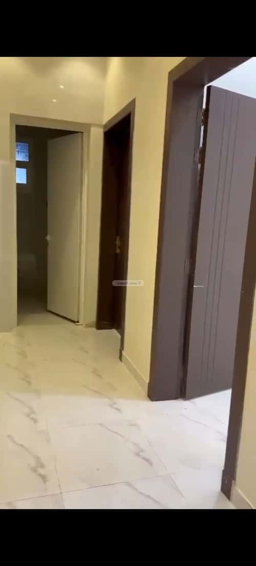 دور ب 6 غرف الهدا، الخرج