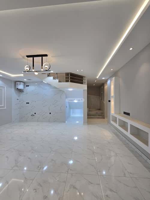 شقة 291 متر مربع ب 7 غرف الشرقية، أبها