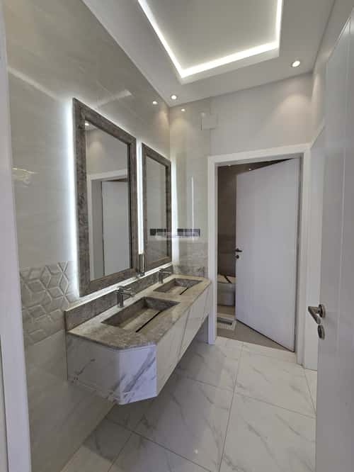 Apartment 291 SQM with 7 Bedrooms Al-Sharafiya, Abha