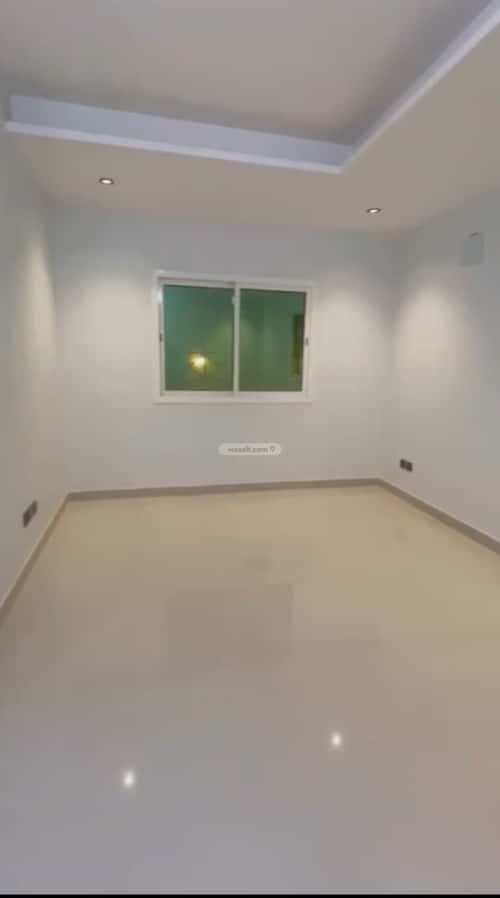 دور 728.48 متر مربع ب 9 غرف طويق، غرب الرياض، الرياض