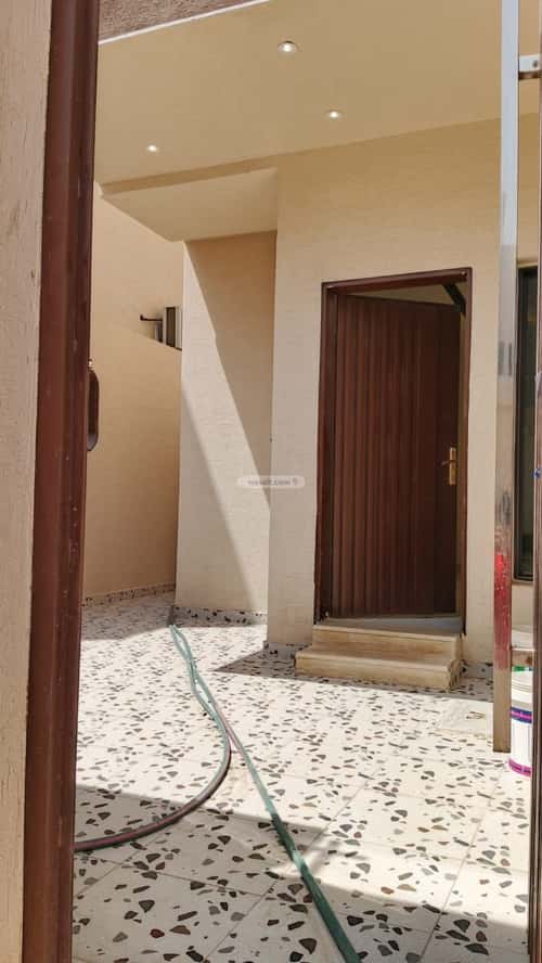 Floor 242 SQM with 5 Bedrooms Bader, South Riyadh, Riyadh