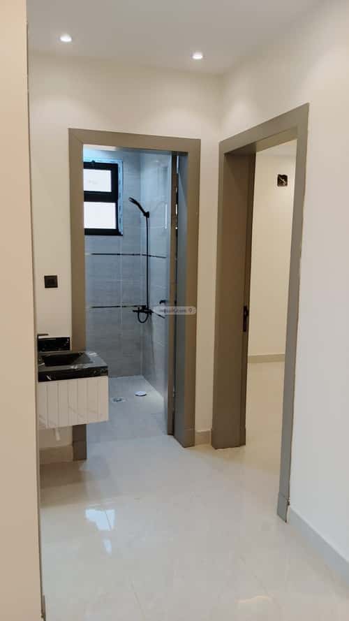 Apartment with 4 Bedrooms Bader, South Riyadh, Riyadh