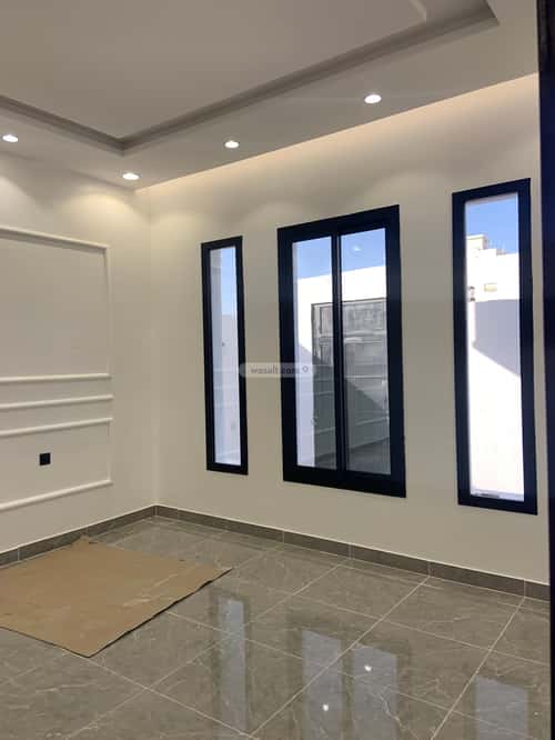 Floor 300 SQM with 6 Bedrooms Al Salyhyah, East Jeddah, Jeddah