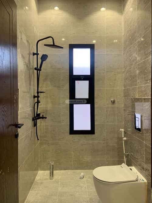 Floor 300 SQM with 6 Bedrooms Al Salyhyah, East Jeddah, Jeddah