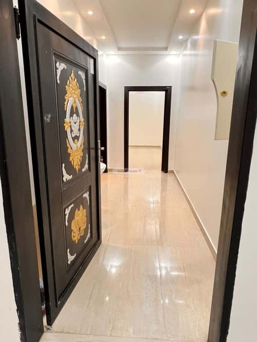Building 900 SQM Facing East with 2 Floors Ar-Rimal, East Riyadh, Riyadh