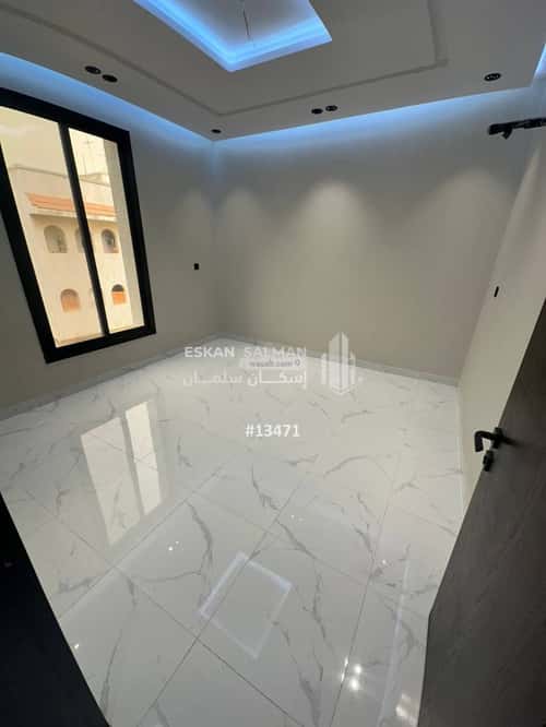 شقة 4 غرف في النزهة