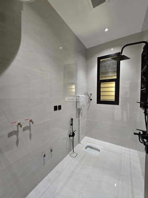 Apartment with 5 Bedrooms The Diriyah, Khamis Mushait