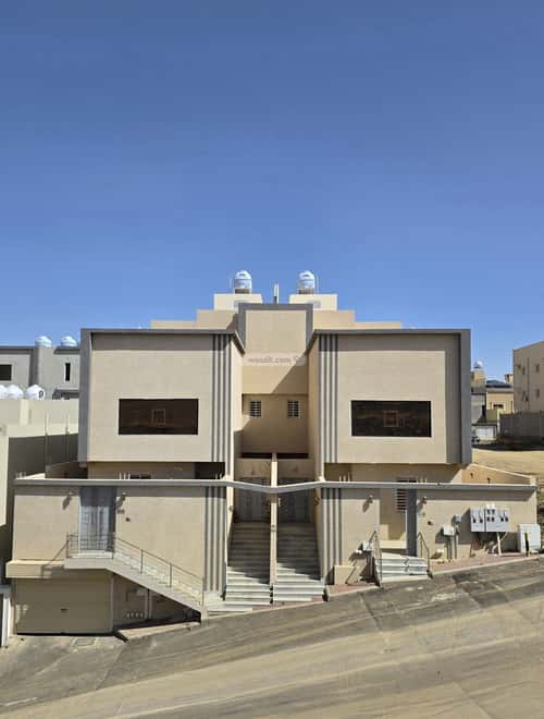 Apartment with 7 Bedrooms Al-Sharafiya, Abha