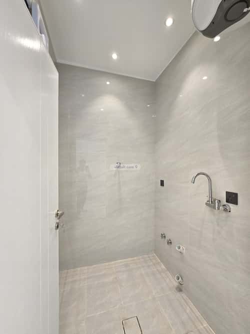 Apartment with 7 Bedrooms Al-Sharafiya, Abha