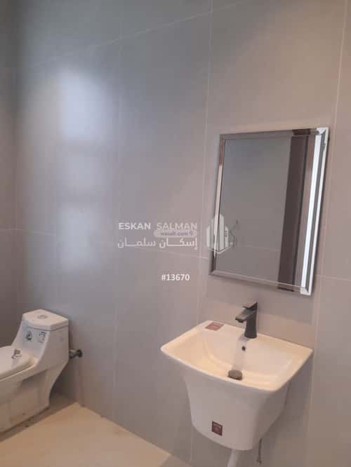 Villa 283.87 SQM Facing South East on 20m Width Street Al-Awaly, West Riyadh, Riyadh